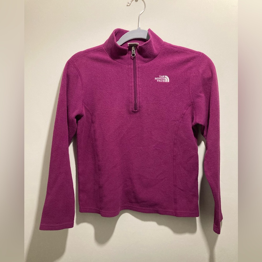 Girls North face sweater